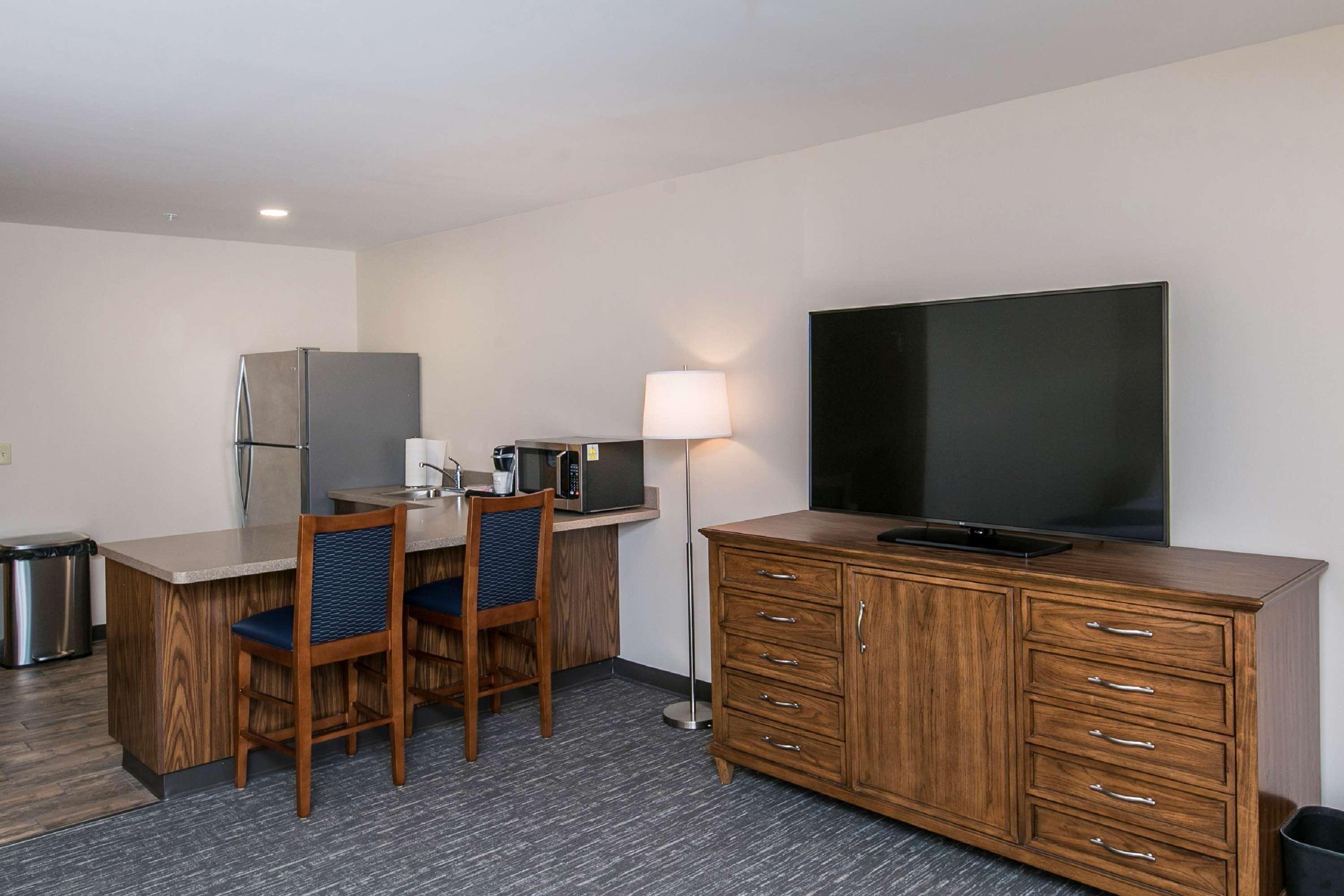 Hotel Surestay By Western Hershey