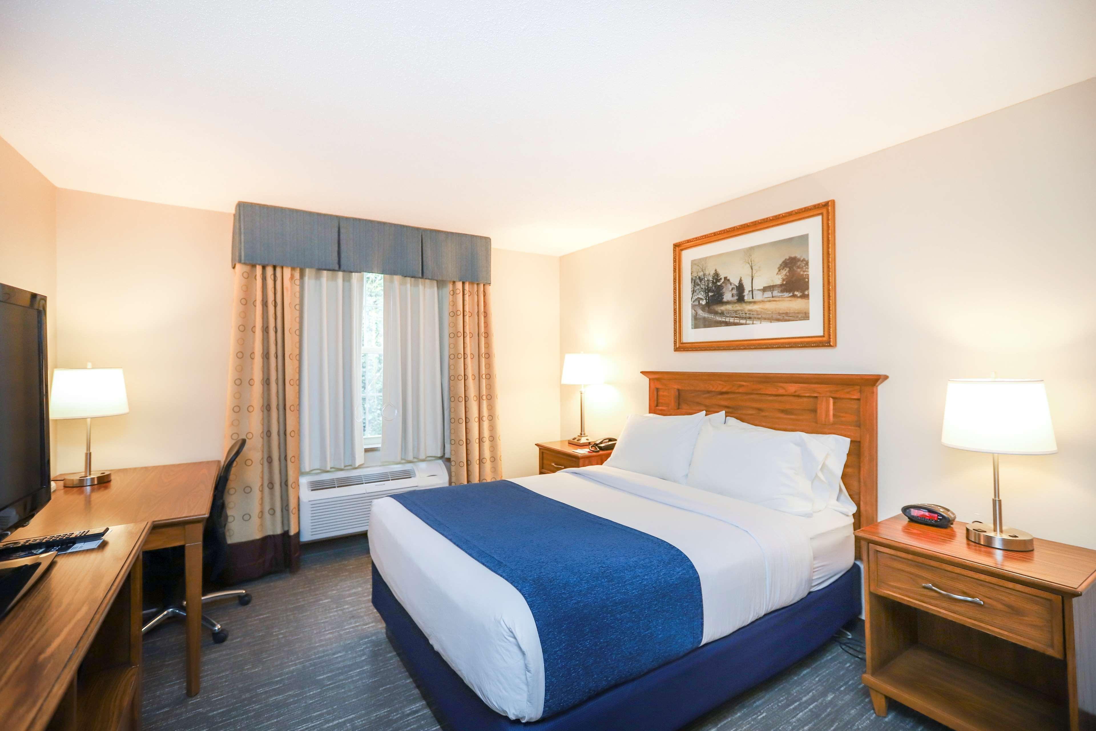 Hotel Surestay By Western Hershey 3*
