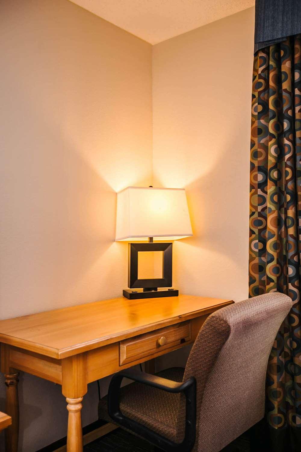 Surestay By Western Hershey Hotel 3*