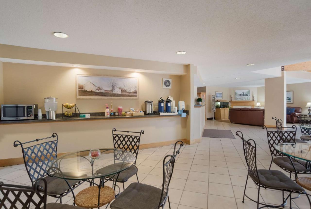 Surestay By Western Hershey 3*